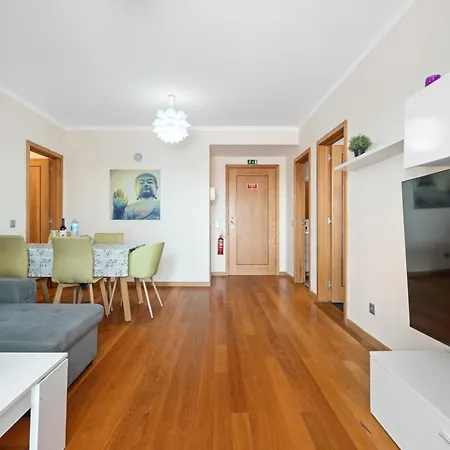 Lido Retreat Funchal (Madeira)